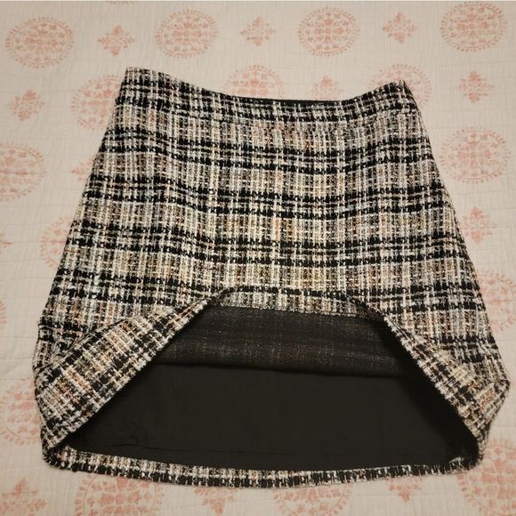 NEW LOFT Ann Taylor Tweed Shimmer Shift Skirt - Picture 4 of 10